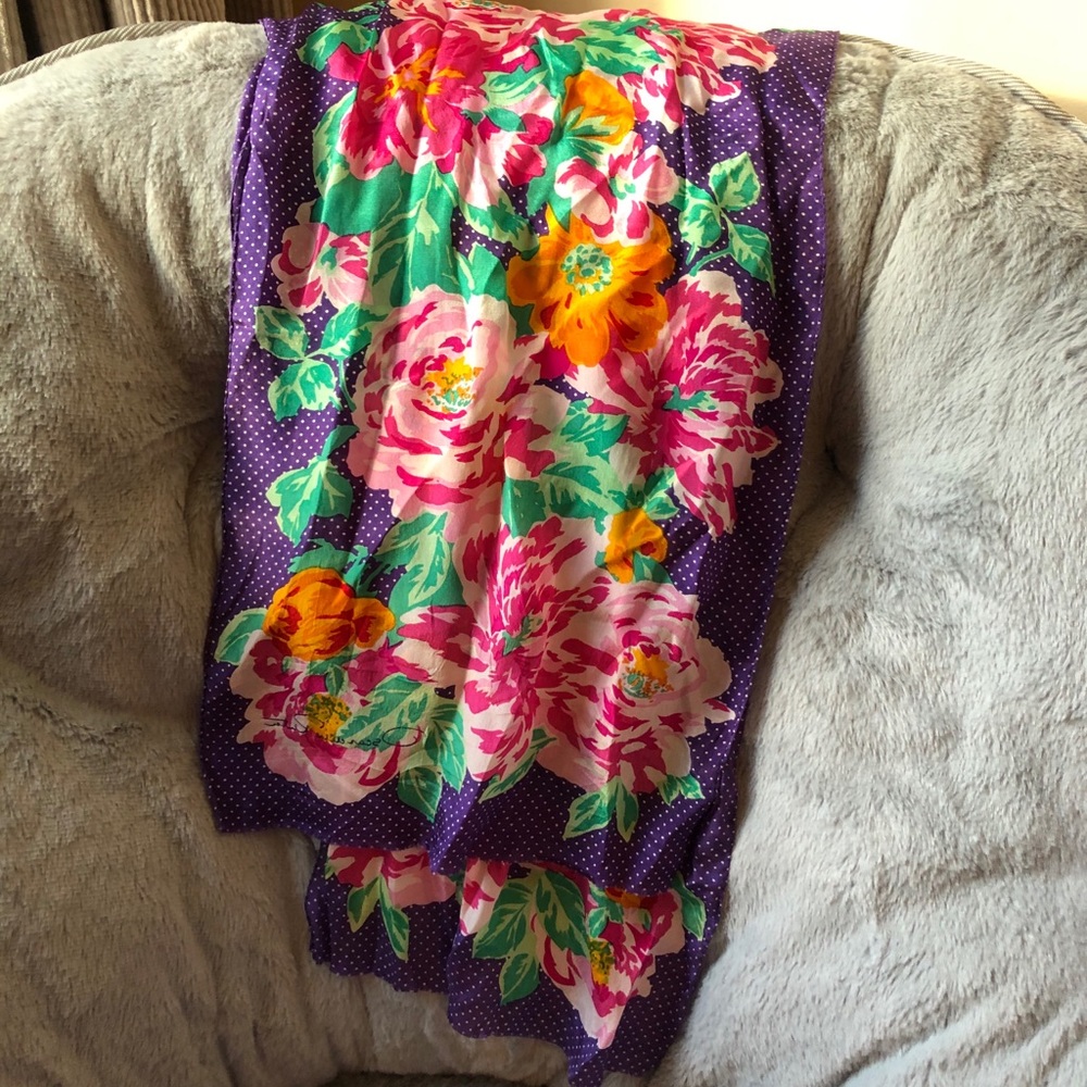 Floral Oscar de la Renta Silk Scarf - Picture 4 of 5